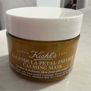*BRAND NEW* Kiehl’s Large Calendula petal infused calming mask